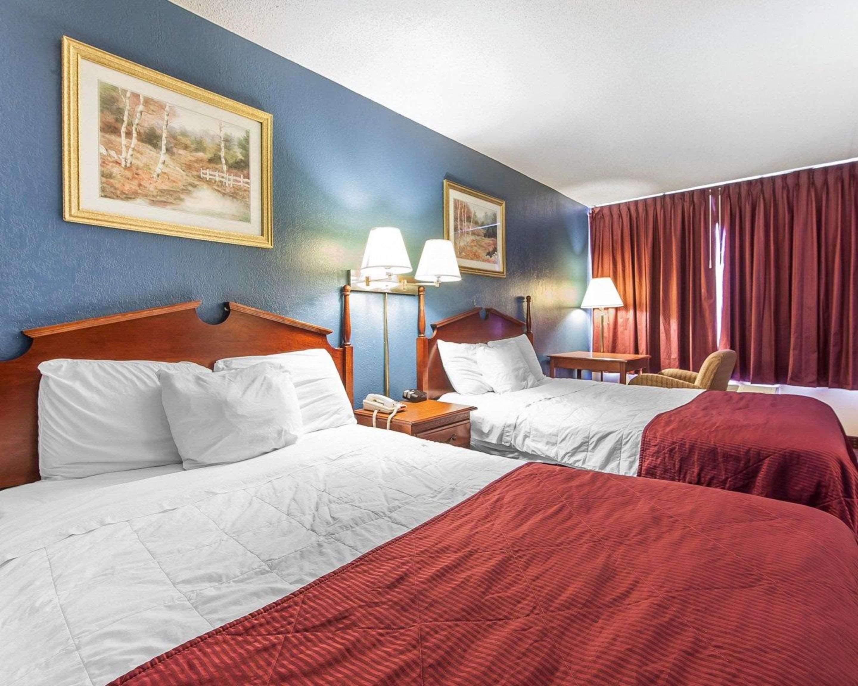 Econo Lodge Cleveland Luaran gambar
