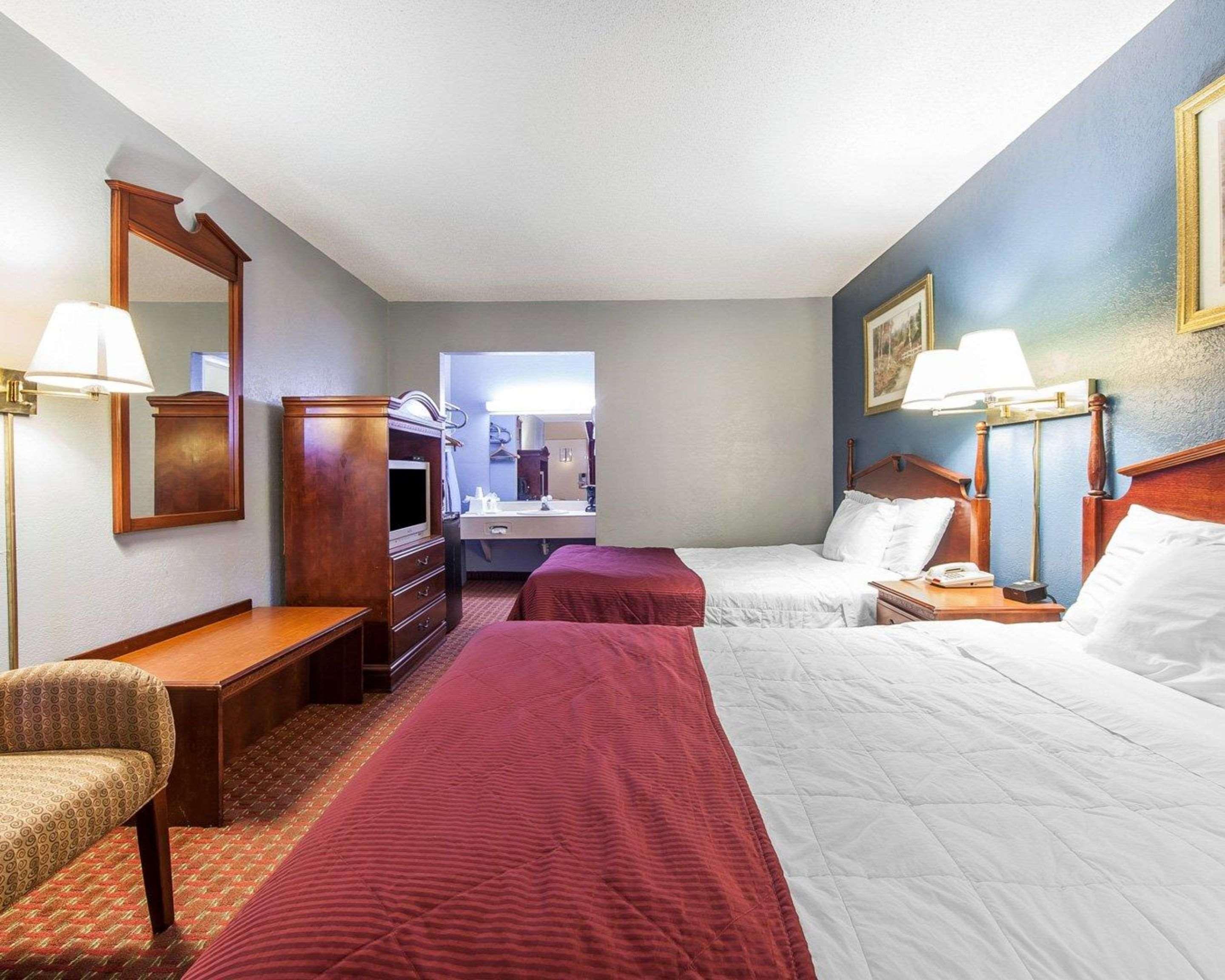 Econo Lodge Cleveland Luaran gambar