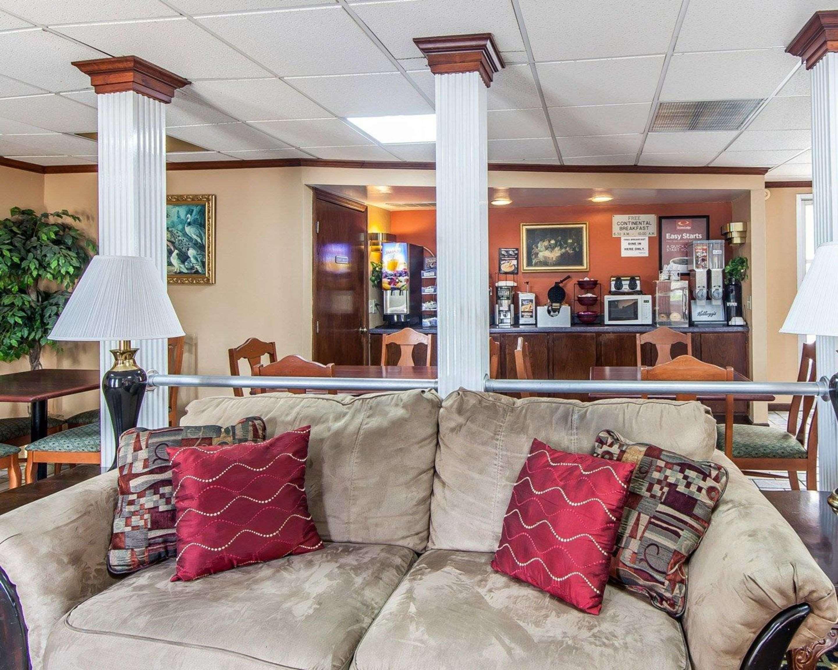 Econo Lodge Cleveland Luaran gambar